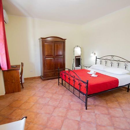 Guest House Capitan Libeccio Tropea Bagian luar foto