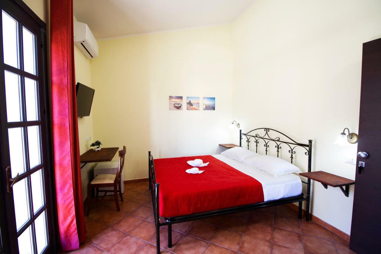 Guest House Capitan Libeccio Tropea Bagian luar foto